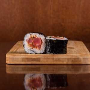 С тунцом и красным перцем